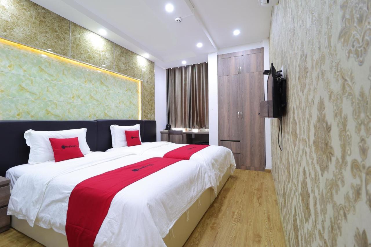 Vienna Hotel Ho Chi Minh City Bagian luar foto