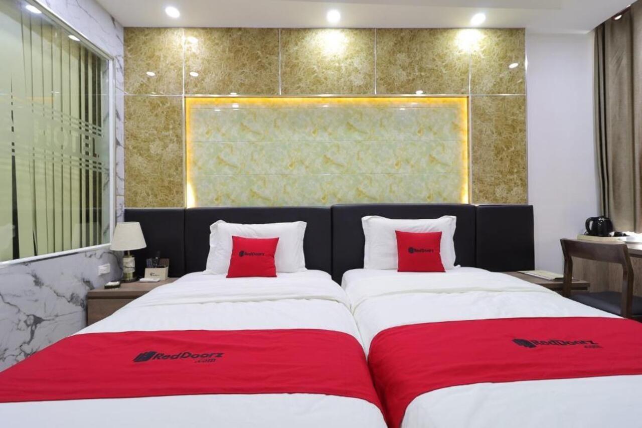 Vienna Hotel Ho Chi Minh City Bagian luar foto